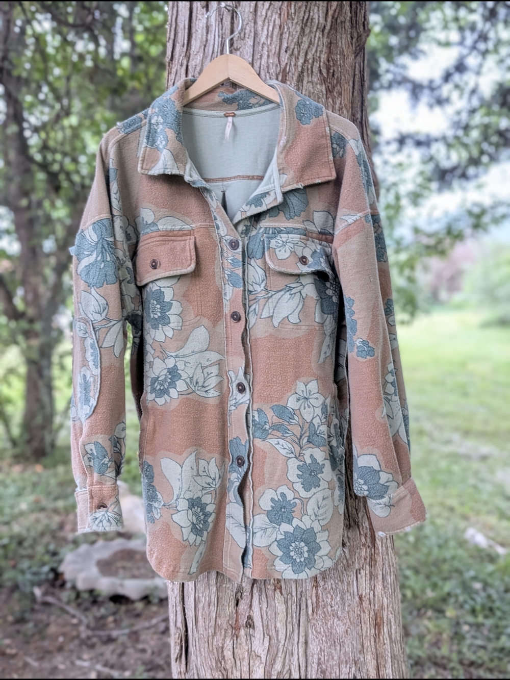 Free People Women's Shacket Floral Cotton Size Large Oversized - Picture 2 of 10